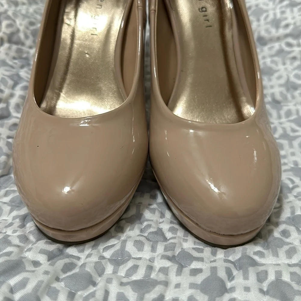 Madden Girl Getta blush platform heels pumps size 7